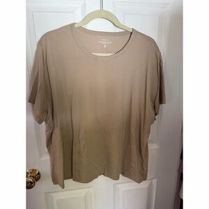 Abercrombie & Fitch Tan Short Sleeve Tee